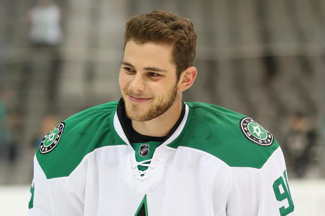Tyler Seguin: A Hockey Star with Unparalleled Skill and Accolades