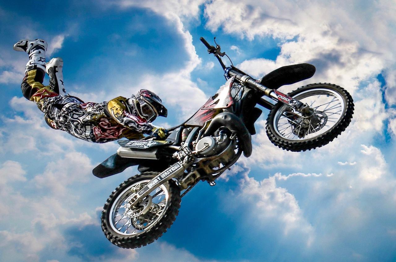 Extreme sports sport watchmojo directory videos related